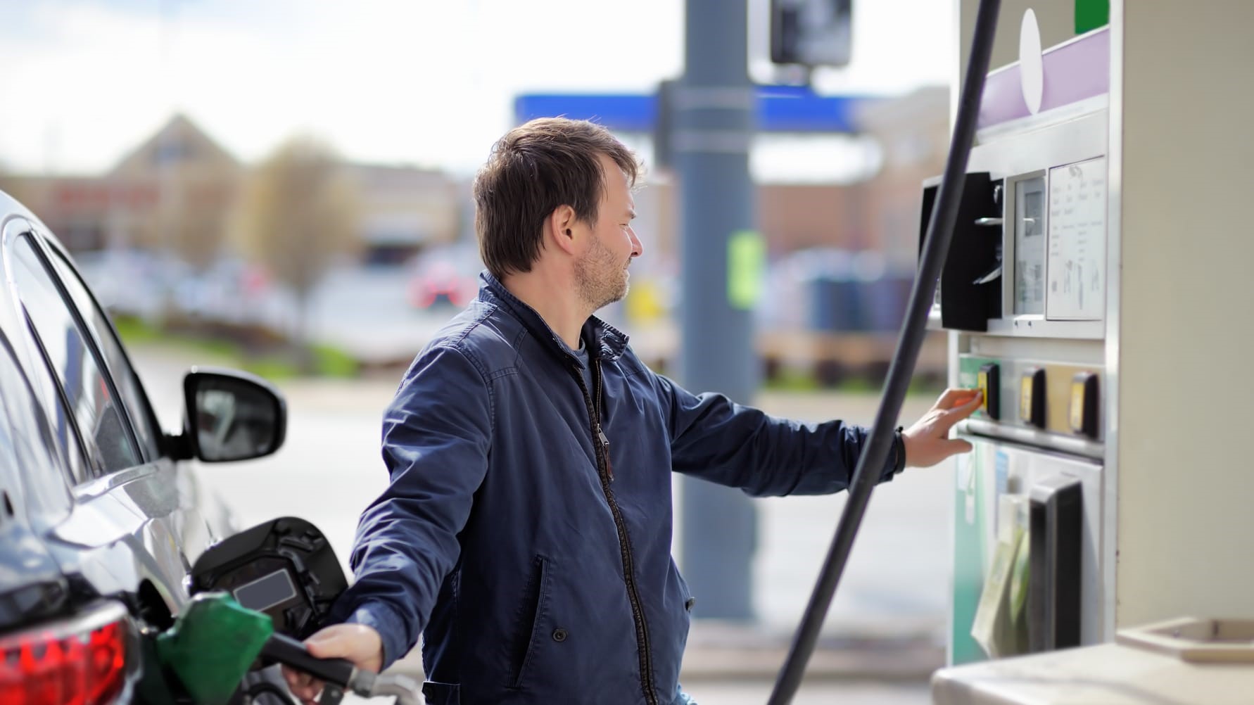 Benzinpriser - Sådan sparer du på de dyre dråber